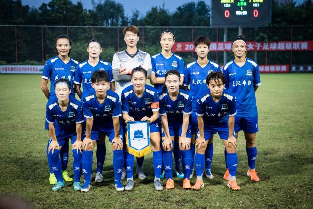 朱俊龙全力以赴！上场14分钟贡献4篮板2抢断，正负值高达+21